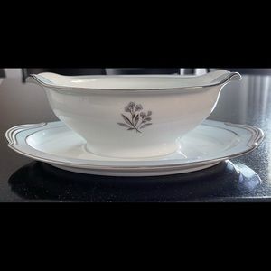 Vintage Noritake Mavis 5543 Gravy Boat
